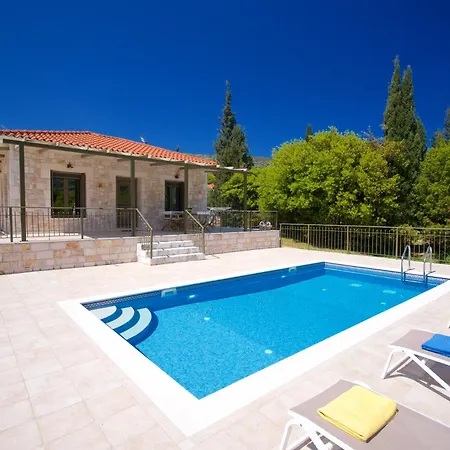 Villa Forest Kefalonia Logarata