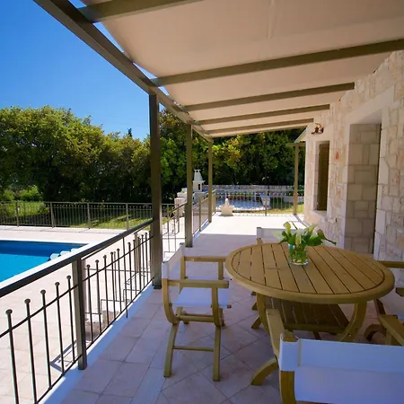 Forest Kefalonia Villa Logaráta